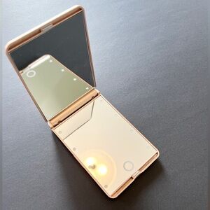 Impressions Vanity Company LED Dimmable Makeup Mirror